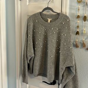 Pearl and rhinestones sweater